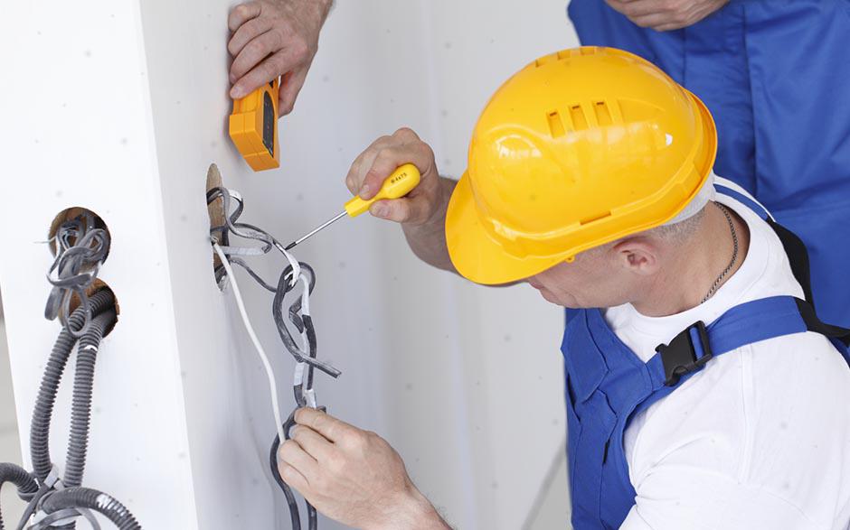 cherche électricien pas cher Bagneux